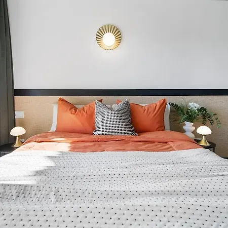 Cozy And Stylish Sea View Apartment, 150m 아파트