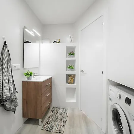 Cozy And Stylish Sea View Apartment, 150m * フエンヒロラ